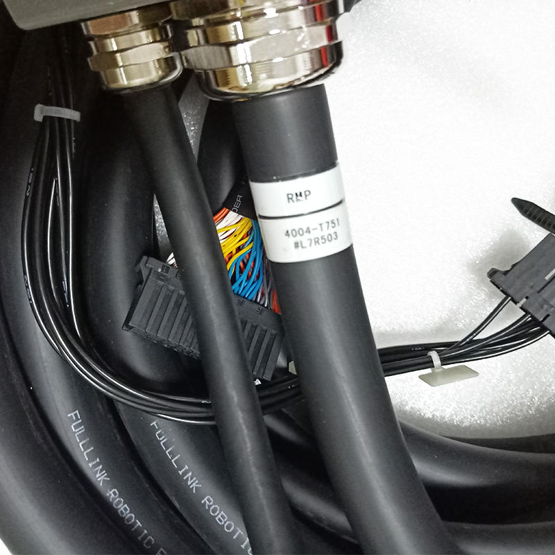 Оригинальный кабель Fanuc A660-4004-T751#L7R503