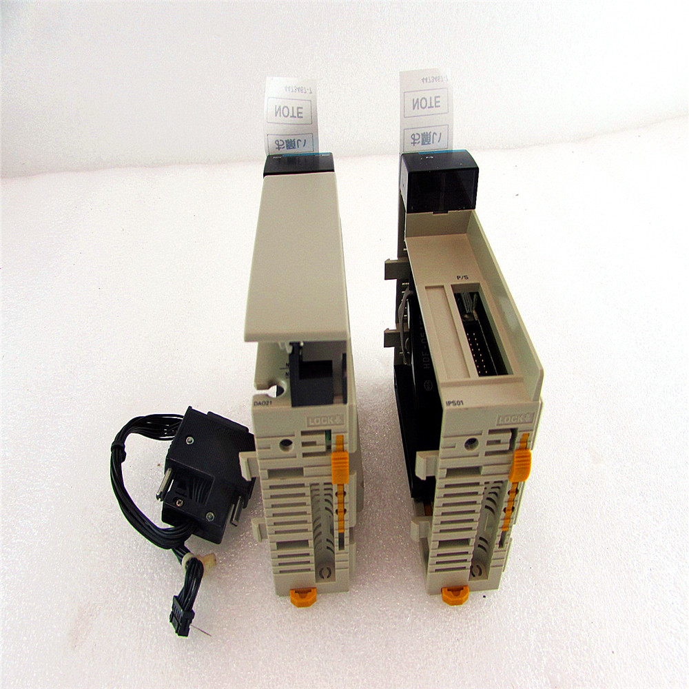 CP1W-MAD44 контроллер