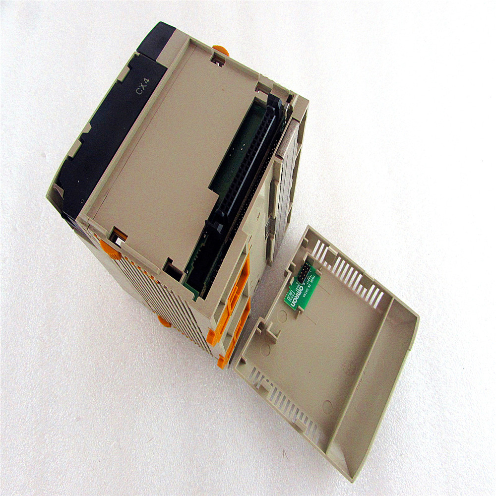 CJ1W-DA041 контроллер