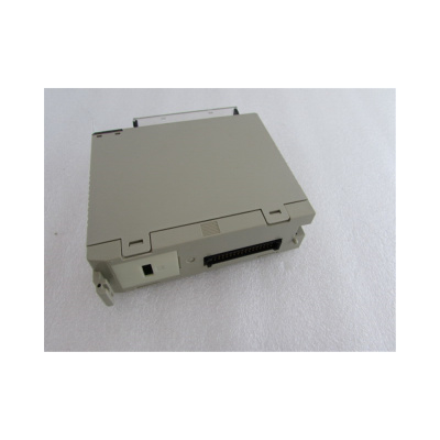C200HE-CPU63-Z контроллер C200HE-CPU63-Z контроллер