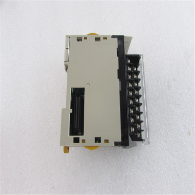 CJ1W-ID211 контроллер