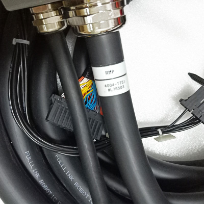 Оригинальный кабель Fanuc A660-4004-T751#L7R503