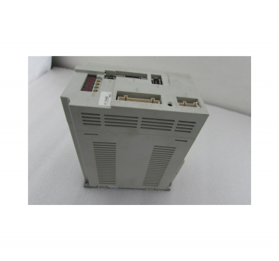 MR-E-20A-QW003 компонент сервопривода MR-E-20A-QW003 компонент сервопривода