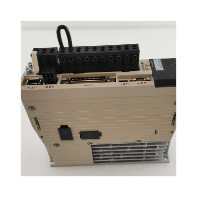 SGDV-5R5A01A002000 компонент сервопривода SGDV-5R5A01A002000 компонент сервопривода