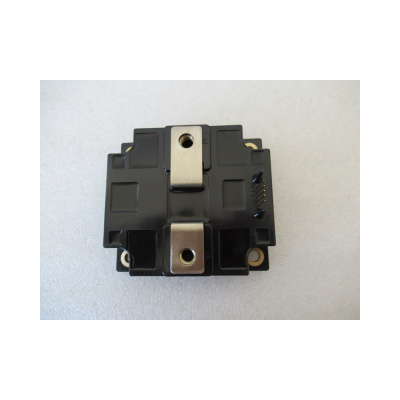 PM15CHA060 модуль PM15CHA060 модуль