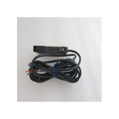 E3F1-DP12 2M датчик E3F1-DP12 2M датчик
